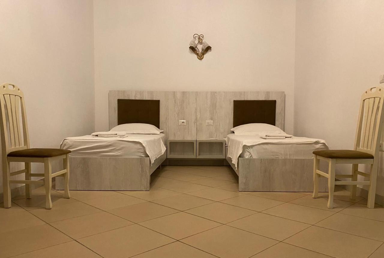 Kompleksi Jakaj Velipojë Zewnętrze zdjęcie